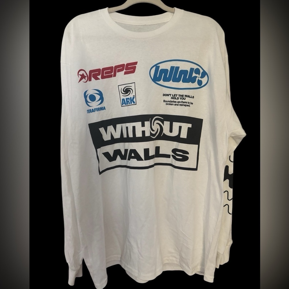 Without Walls Long Sleeve Tee NWOT